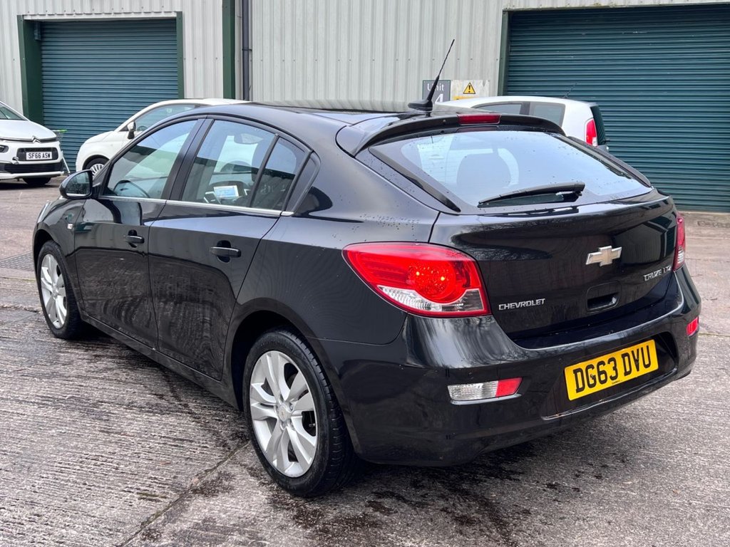 Used Chevrolet Cruze 2013 for sale - 78030684: Photo 5