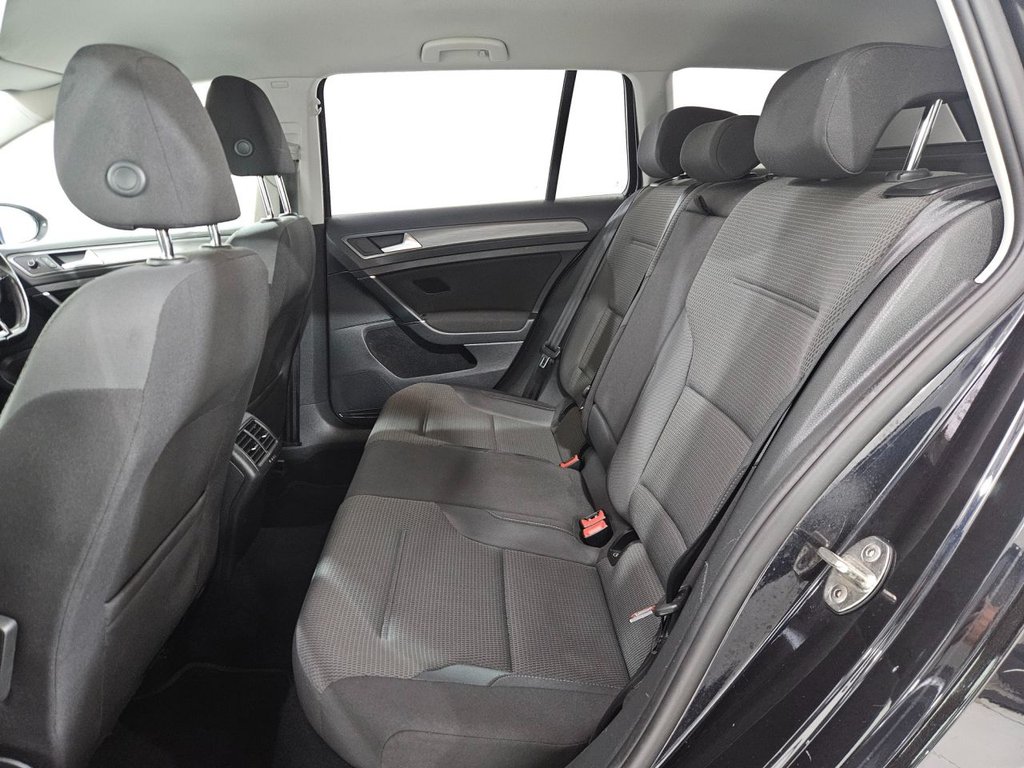 Used Volkswagen Golf 2017 for sale - 76698764: Photo 30