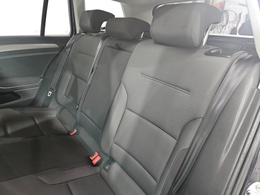 Used Volkswagen Golf 2017 for sale - 76698764: Photo 33