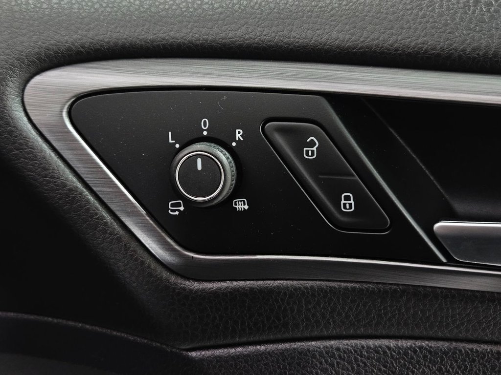 Used Volkswagen Golf 2017 for sale - 76698764: Photo 36