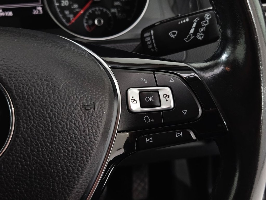 Used Volkswagen Golf 2017 for sale - 76698764: Photo 38