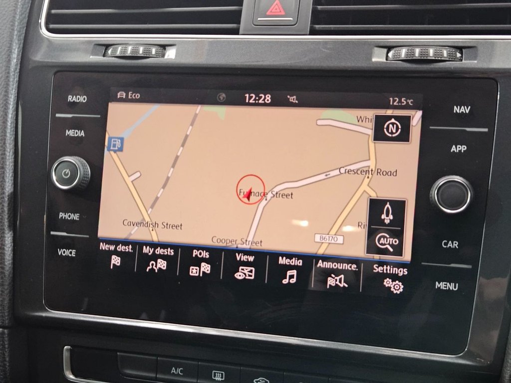 Used Volkswagen Golf 2017 for sale - 76698764: Photo 50