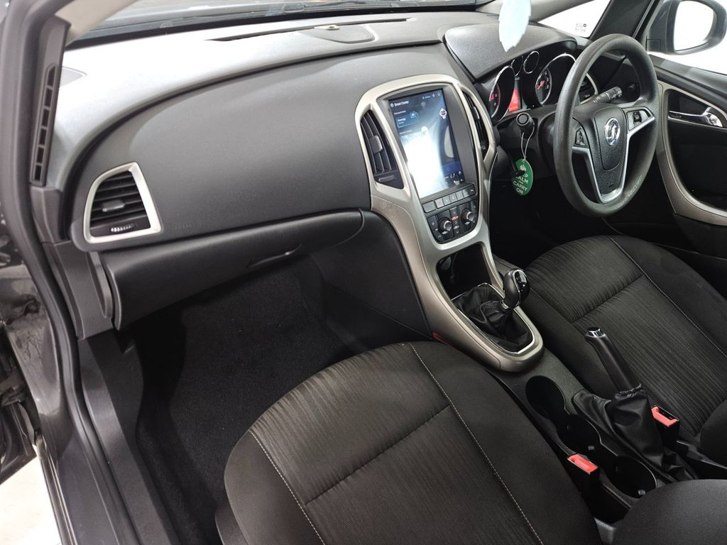 Used Vauxhall Astra 2011 for sale - 76173392: Photo 20