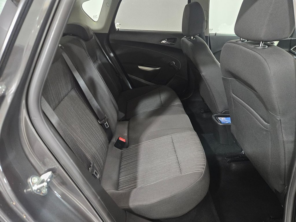 Used Vauxhall Astra 2011 for sale - 76173392: Photo 24