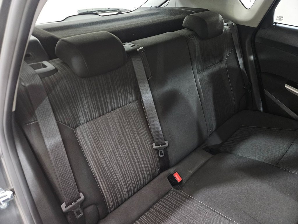 Used Vauxhall Astra 2011 for sale - 76173392: Photo 25