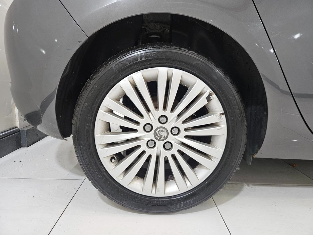 Used Vauxhall Astra 2011 for sale - 76173392: Photo 26