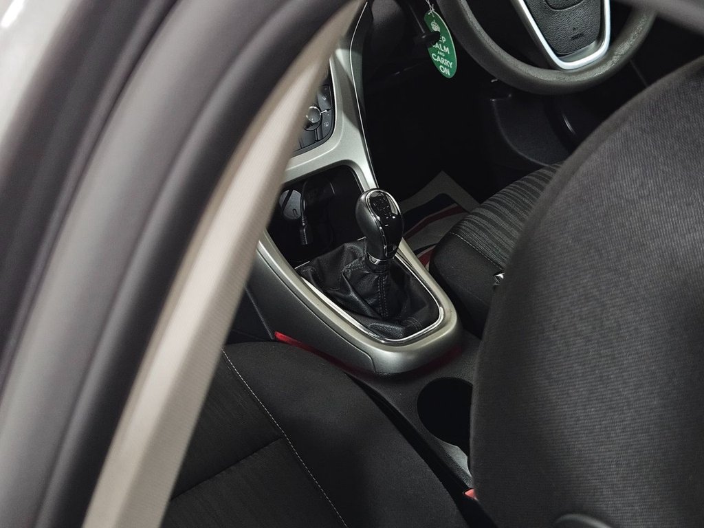 Used Vauxhall Astra 2011 for sale - 76173392: Photo 35