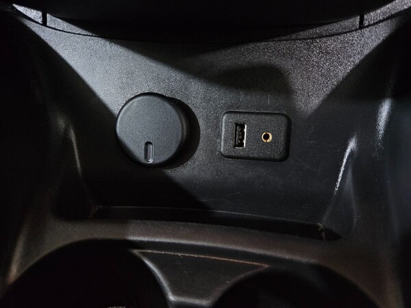 Used Vauxhall Corsa 2015 for sale - 76185266: Photo 36