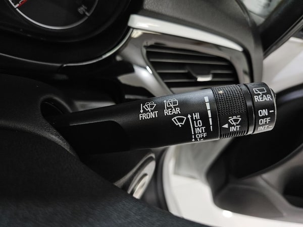 Used Vauxhall Corsa 2015 for sale - 76185266: Photo 39