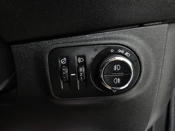 Used Vauxhall Corsa 2015 for sale - 76185266: Photo 43
