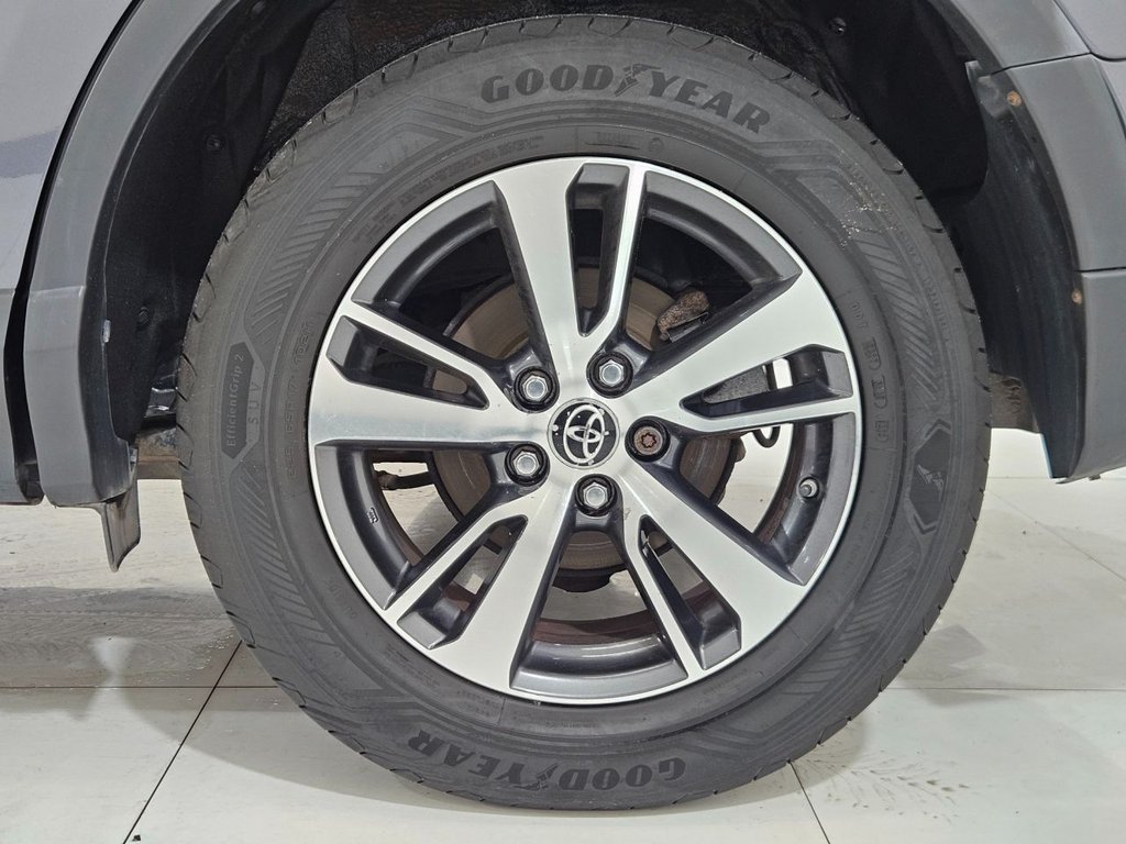 Used Toyota RAV4 2016 for sale - 77936765: Photo 15