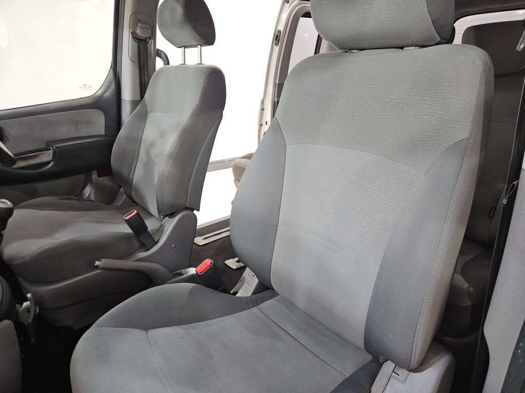 Used Hyundai i800 2012 for sale - 76570136: Photo 25