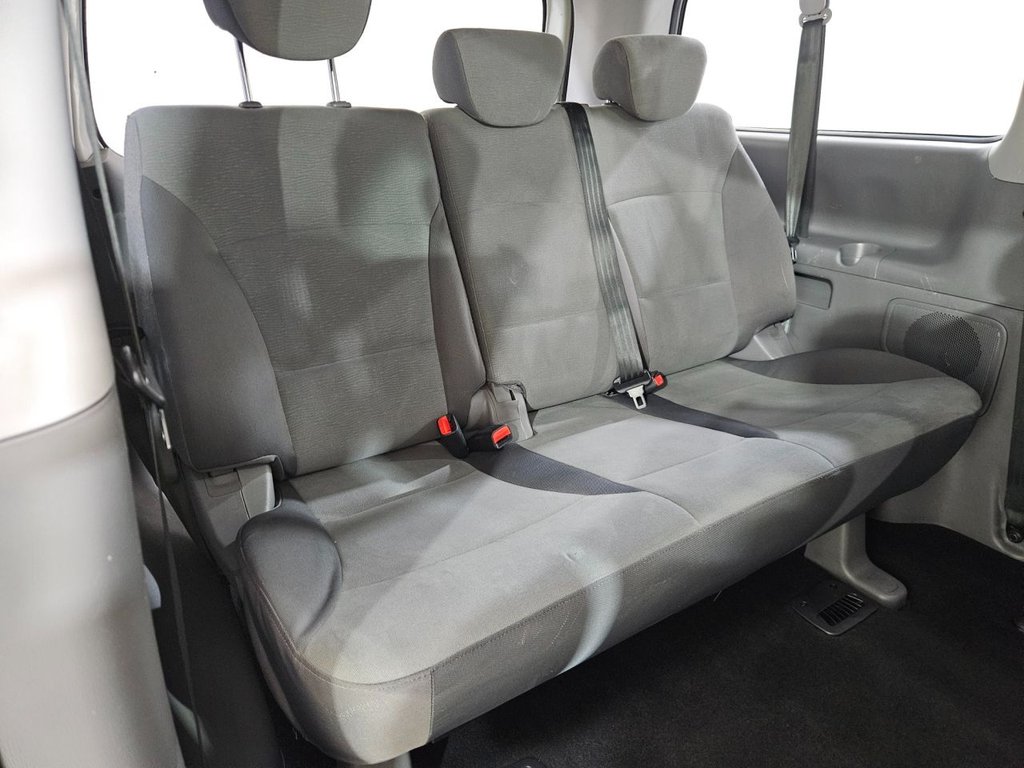 Used Hyundai i800 2012 for sale - 76570136: Photo 30