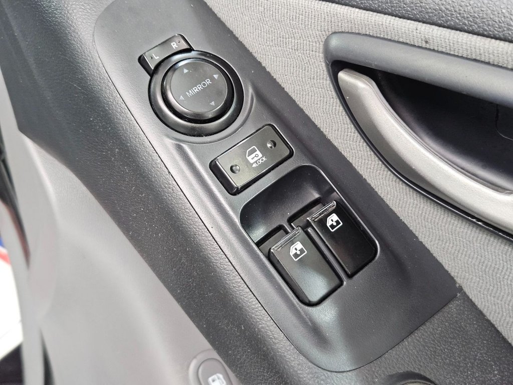 Used Hyundai i800 2012 for sale - 76570136: Photo 34