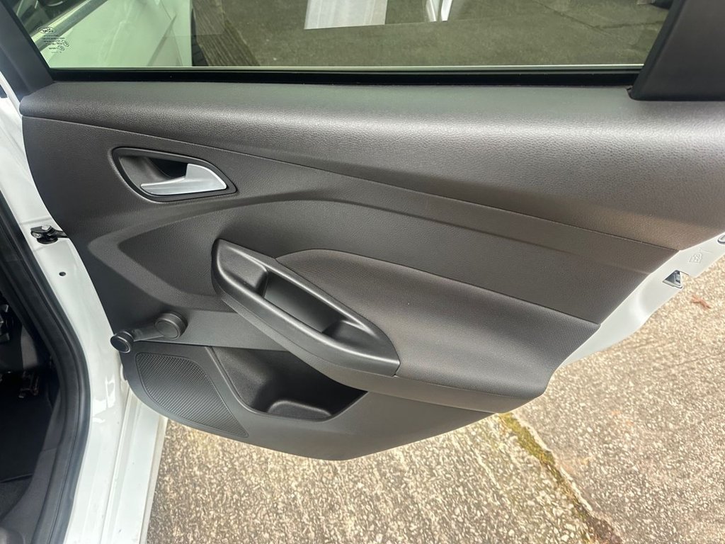 Used Ford Focus 2014 for sale - 77464210: Photo 28
