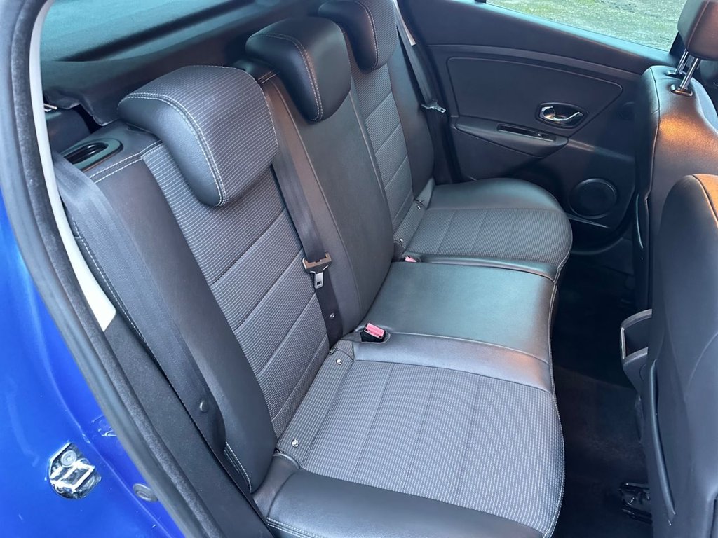 Used Renault Megane 2015 for sale - 77394468: Photo 32