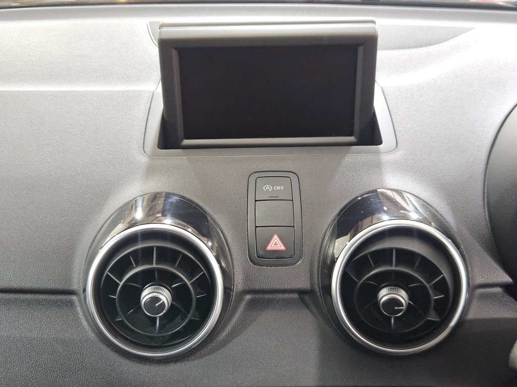 Used Audi A1 2015 for sale - 76617807: Photo 30