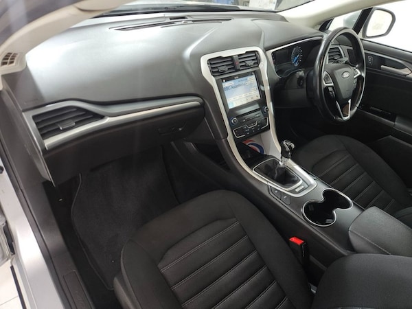 Used Ford Mondeo 2018 for sale - 76323623: Photo 46