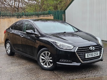 2016 (16) - 1.7 CRDi Blue Drive SE Nav Saloon 4dr Diesel Manual Euro 6 (s/s) (115 ps)