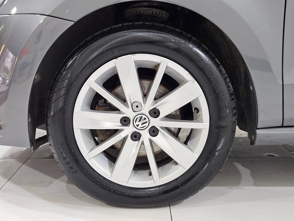 Used Volkswagen Polo 2015 for sale - 78096492: Photo 14