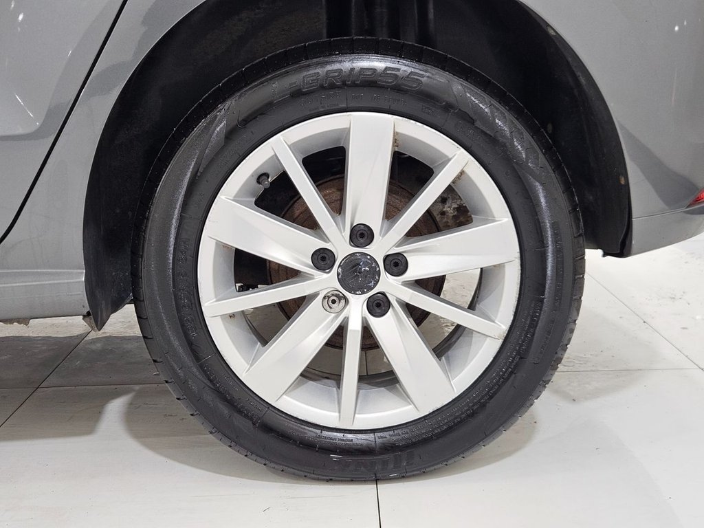 Used Volkswagen Polo 2015 for sale - 78096492: Photo 15