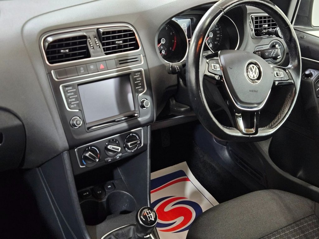 Used Volkswagen Polo 2015 for sale - 78096492: Photo 20