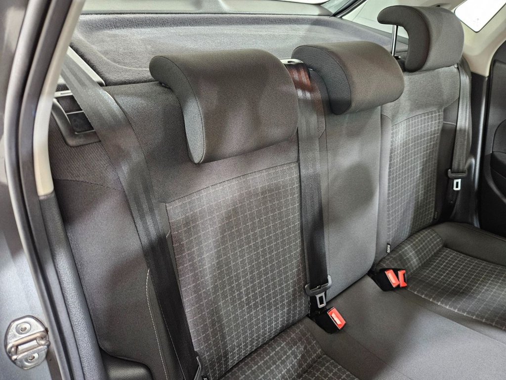 Used Volkswagen Polo 2015 for sale - 78096492: Photo 30