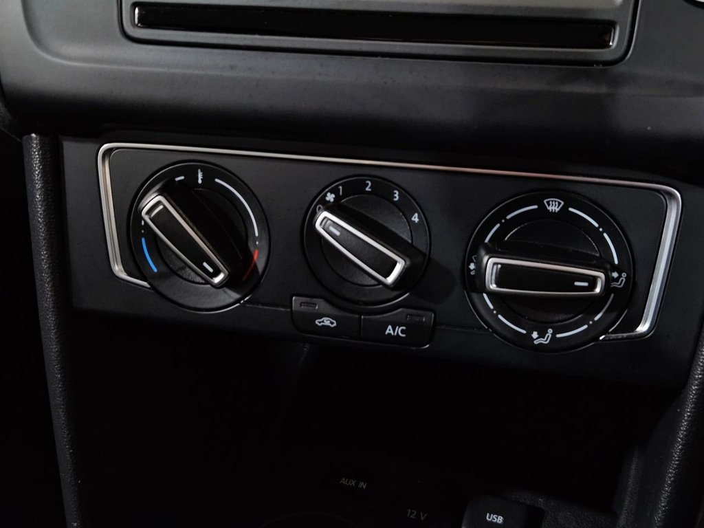 Used Volkswagen Polo 2015 for sale - 78096492: Photo 35