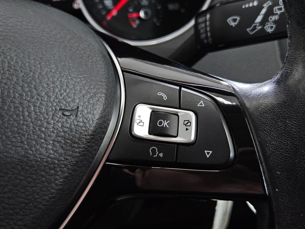 Used Volkswagen Polo 2015 for sale - 78096492: Photo 42