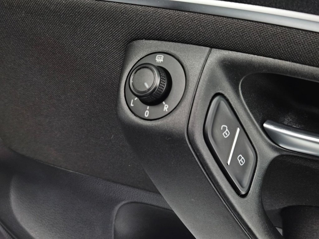 Used Volkswagen Polo 2015 for sale - 78096492: Photo 43