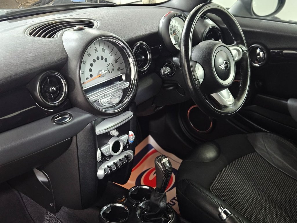 Used MINI Hatch 2008 for sale - 76986223: Photo 24