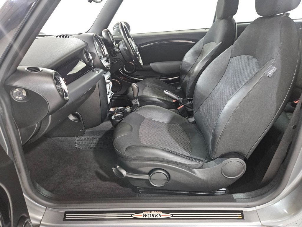 Used MINI Hatch 2008 for sale - 76986223: Photo 29