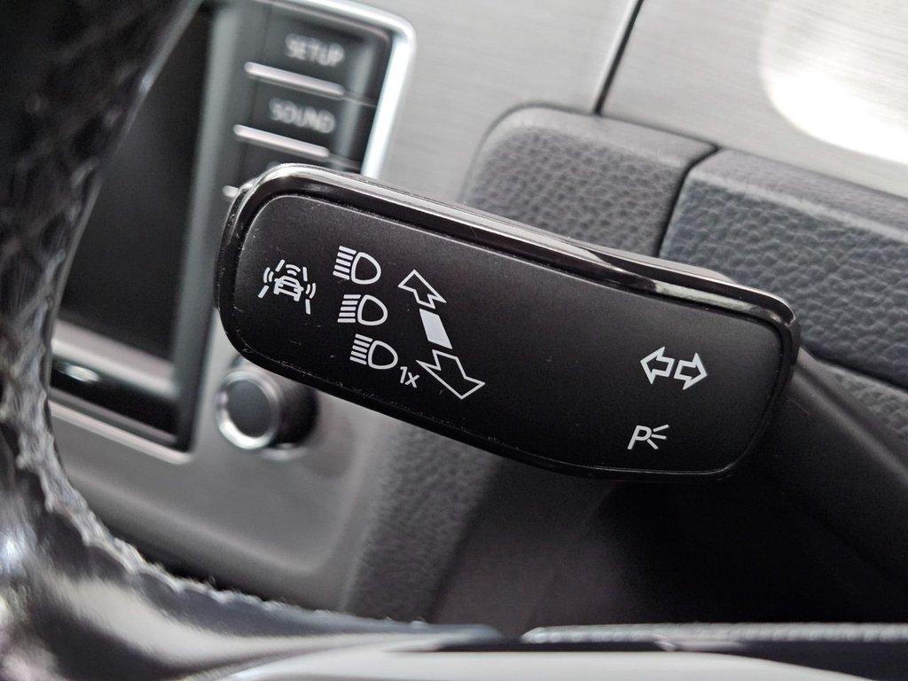 Used Volkswagen Golf 2016 for sale - 78212889: Photo 38