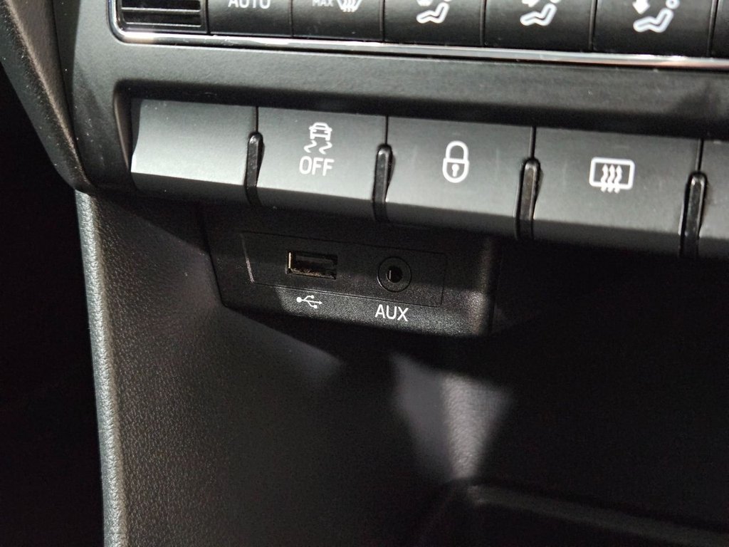 Used Skoda Rapid Spaceback 2015 for sale - 78134252: Photo 41