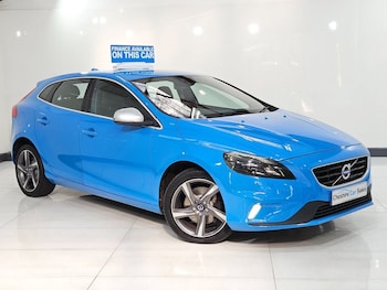 Used Volvo V40 2015 for sale - 75607313: Photo