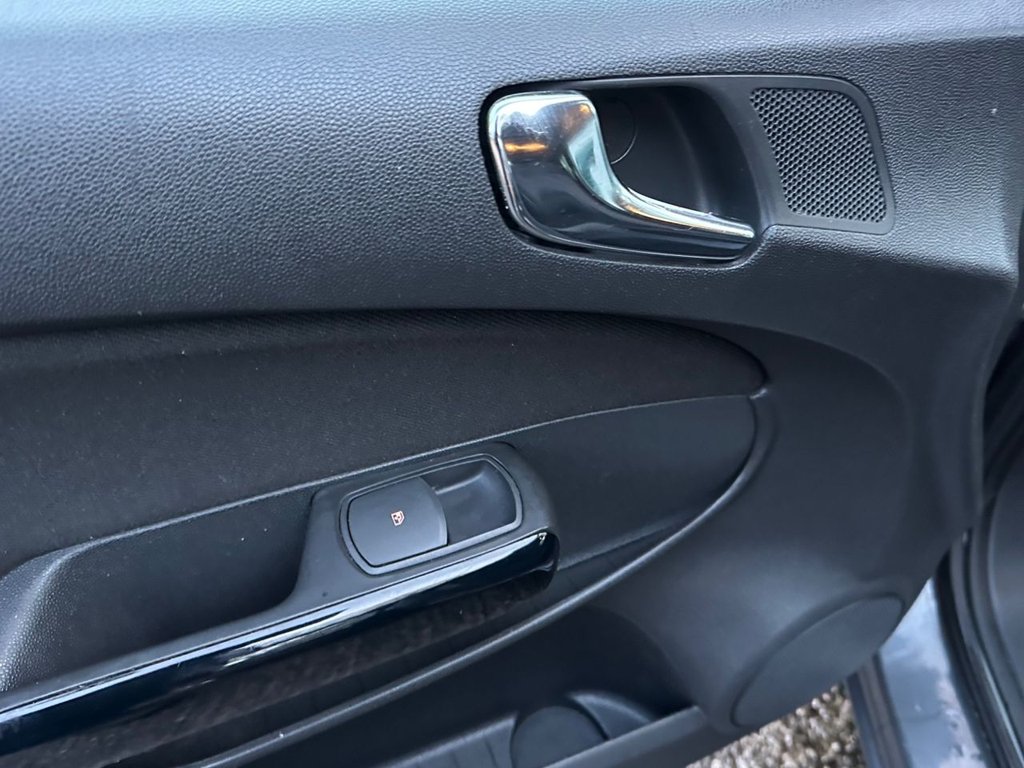 Used Vauxhall Corsa 2012 for sale - 77200393: Photo 24