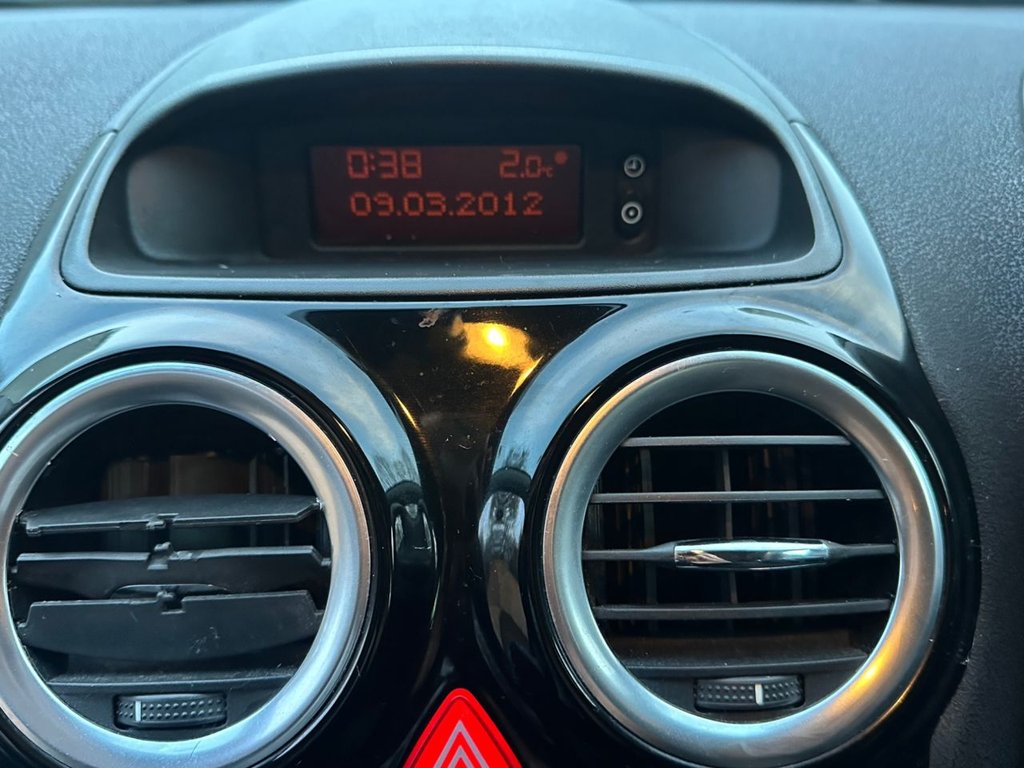 Used Vauxhall Corsa 2012 for sale - 77200393: Photo 27