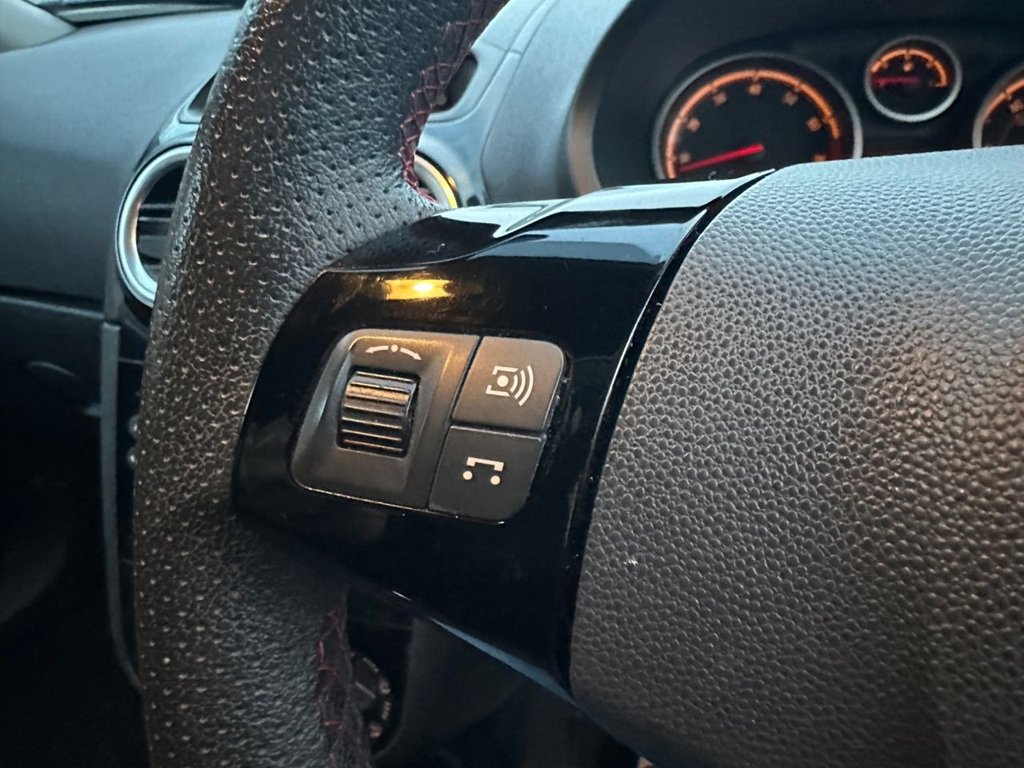 Used Vauxhall Corsa 2012 for sale - 77200393: Photo 28