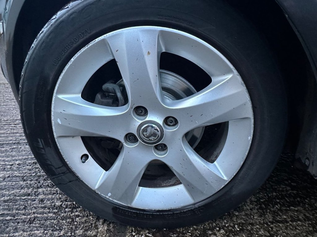 Used Vauxhall Corsa 2012 for sale - 77200393: Photo 34