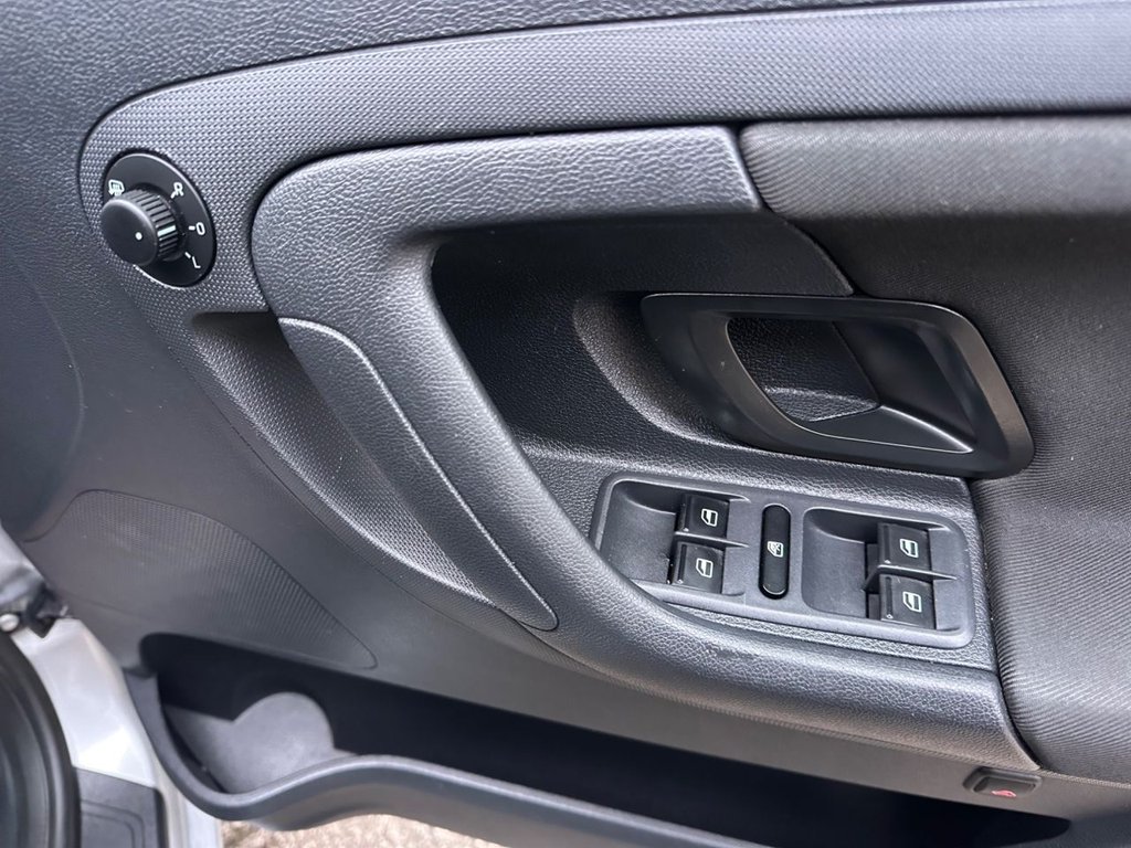 Used Skoda Roomster 2013 for sale - 77384607: Photo 25