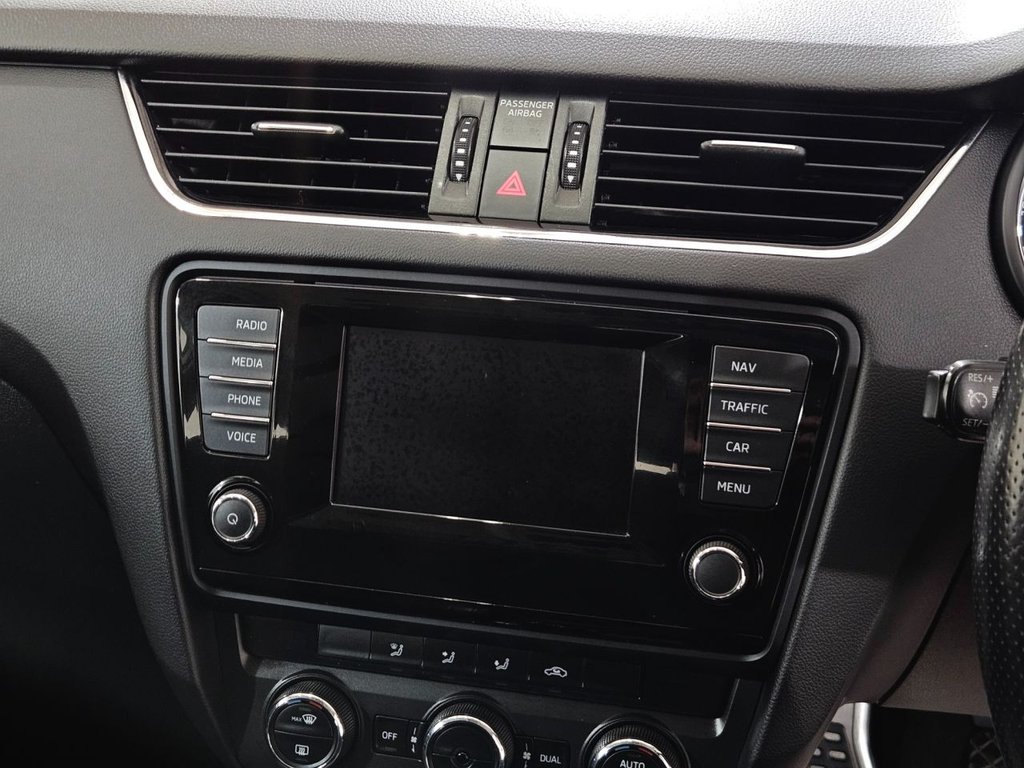 Used Skoda Octavia 2014 for sale - 77920080: Photo 44