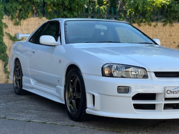 Used Nissan Skyline 2000 for sale - 75503302: Photo