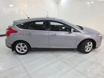 Used Ford Focus 2011 for sale - 79587413: Photo