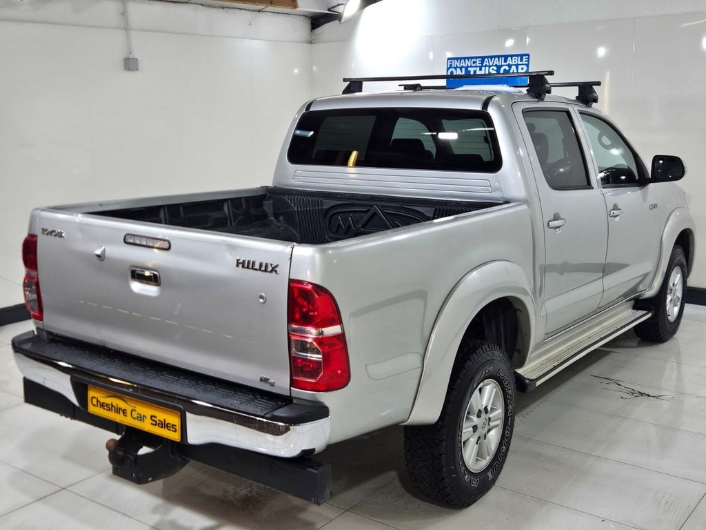Used Toyota Hilux 2012 for sale - 77557977: Photo 12