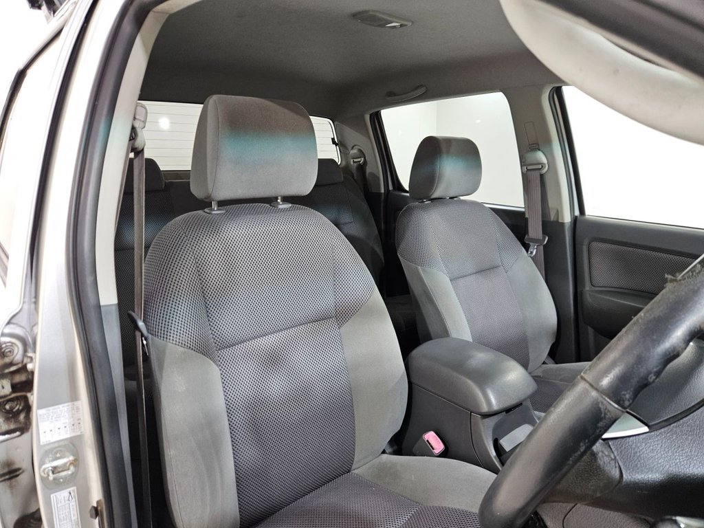 Used Toyota Hilux 2012 for sale - 77557977: Photo 30