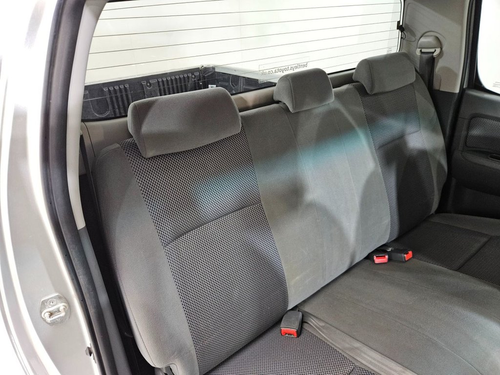 Used Toyota Hilux 2012 for sale - 77557977: Photo 34