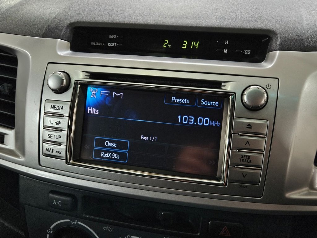 Used Toyota Hilux 2012 for sale - 77557977: Photo 40