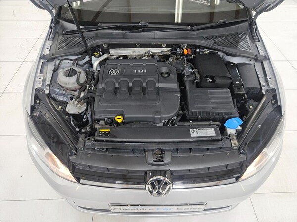 Used Volkswagen Golf 2014 for sale - 76081095: Photo 20