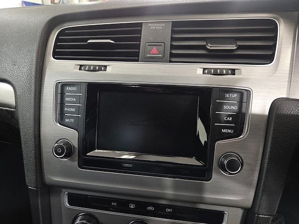 Used Volkswagen Golf 2014 for sale - 76081095: Photo 43