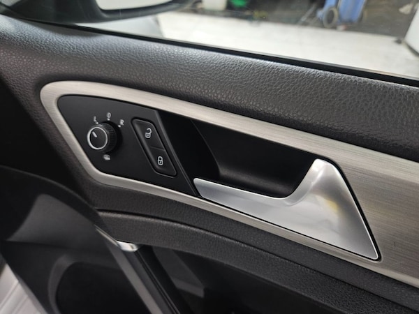 Used Volkswagen Golf 2014 for sale - 76081095: Photo 47